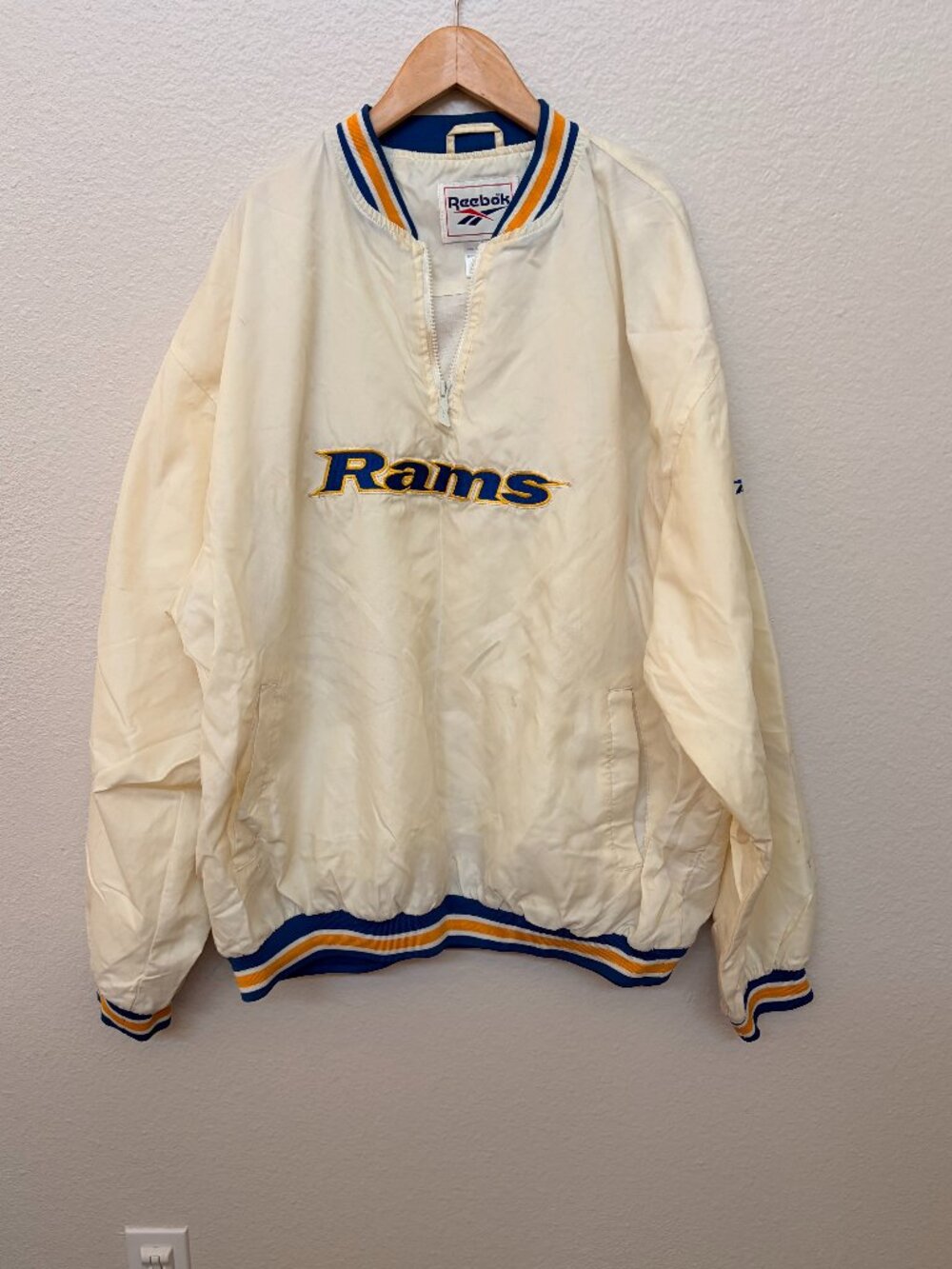 Vintage Rams NFL/Reebok Half Zip Windbreaker XL